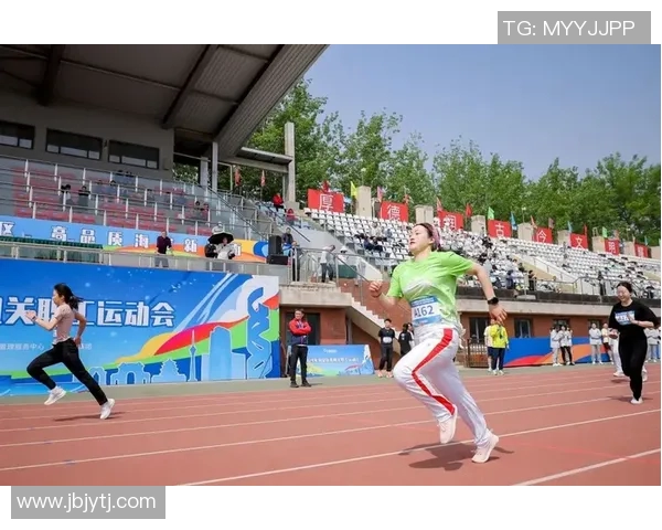 团结奋进：杭州网球队如何通过团队协作提升竞技水平与凝聚力