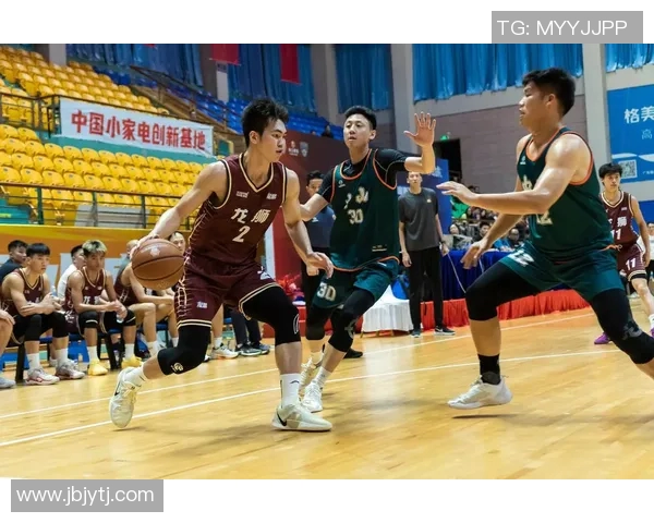 广州篮球队运营全景解析：从管理到战术的深度剖析与发展策略探讨